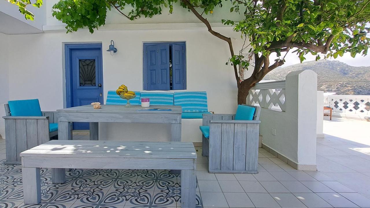 דירות Menetaí Thea Menetes מראה חיצוני תמונה